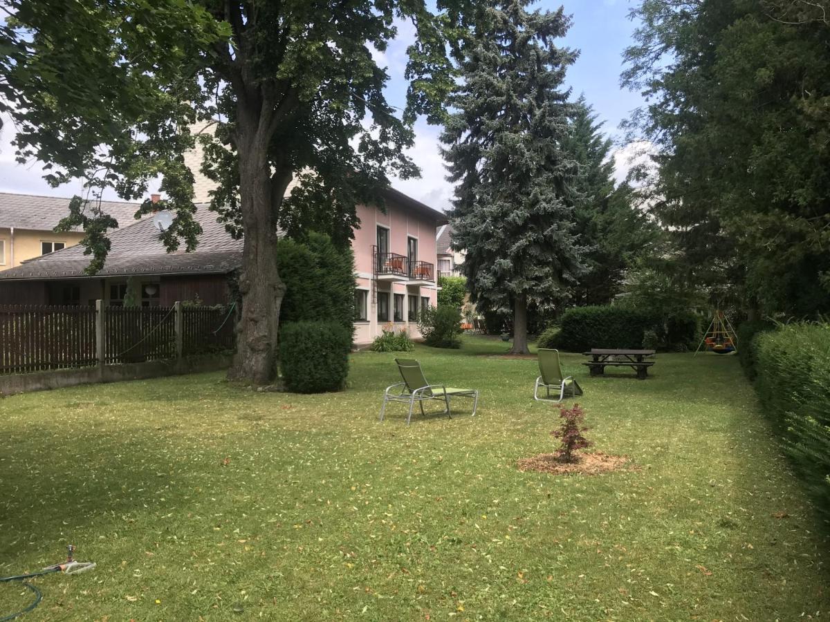 Pension Wienerstub'N Baden Exteriér fotografie